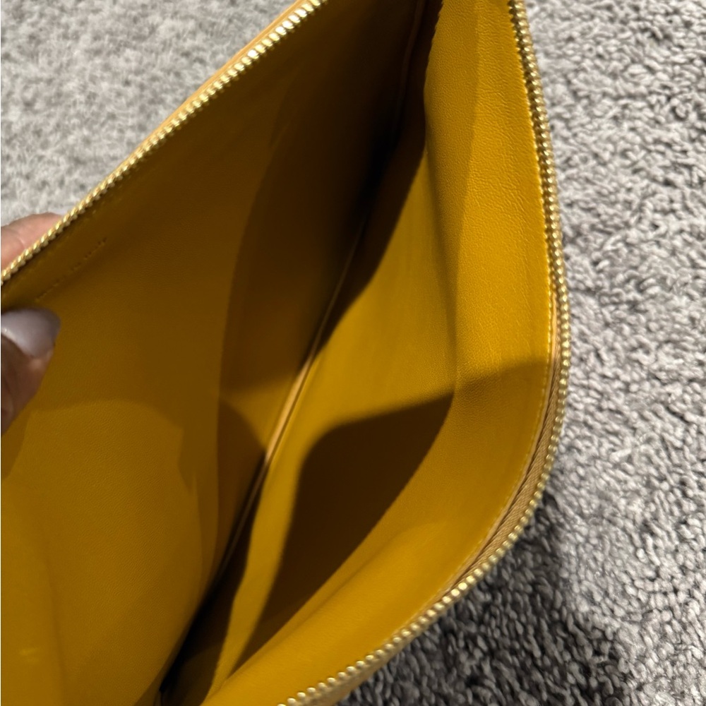 Preloved Celine Gold Leather Clutch - Picture 6 of 6